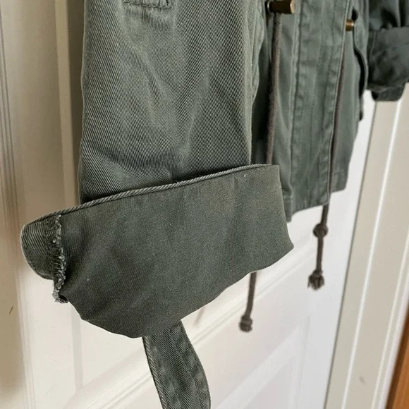 Utility olive green jacket XS - Picture 5 of 11